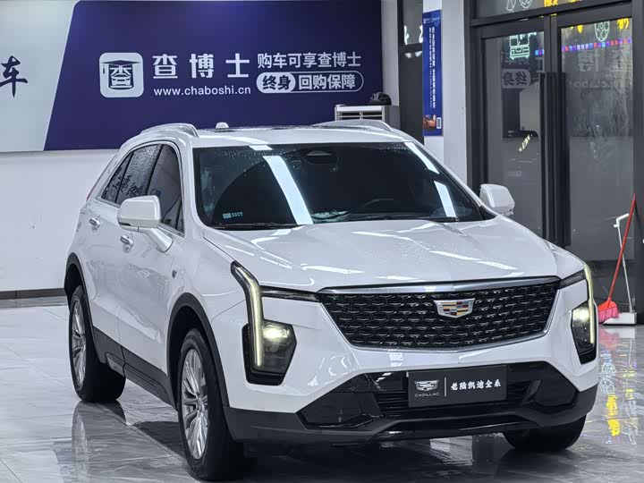 Фото 3 - Cadillac XT4