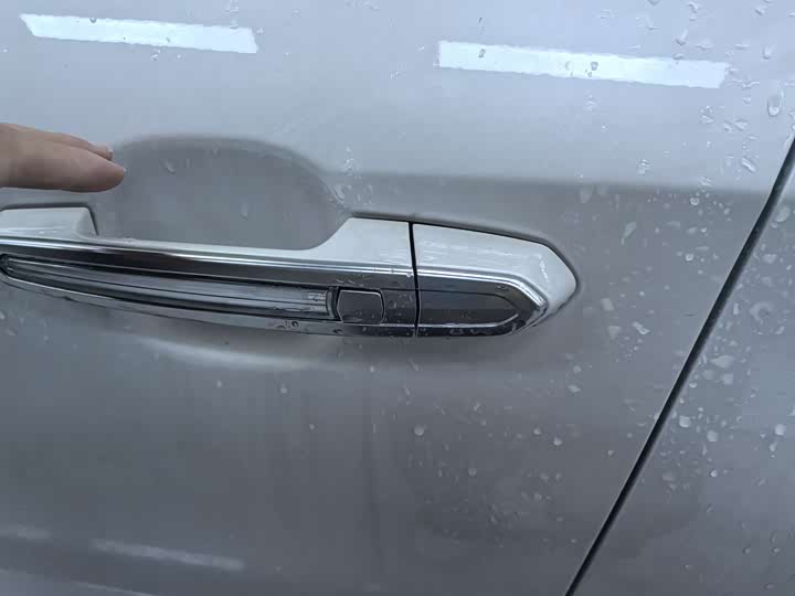 Фото 7 - Cadillac XT4