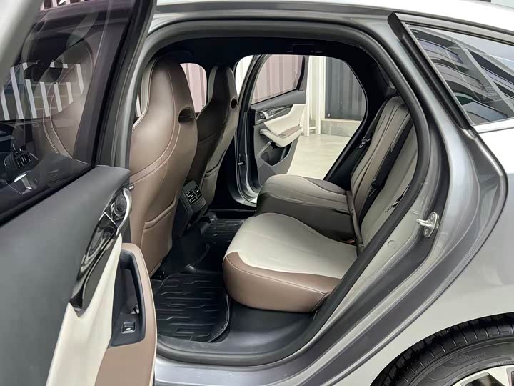 Фото 5 - BYD Qin Plus