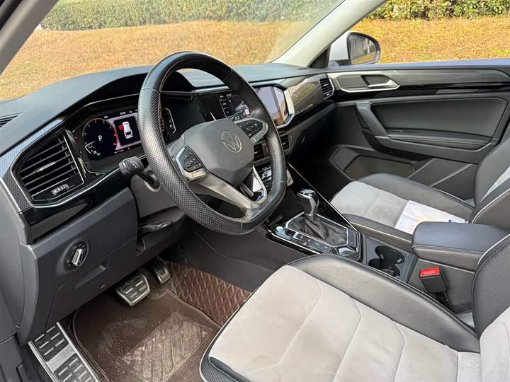 Фото 7 - Volkswagen Tayron X