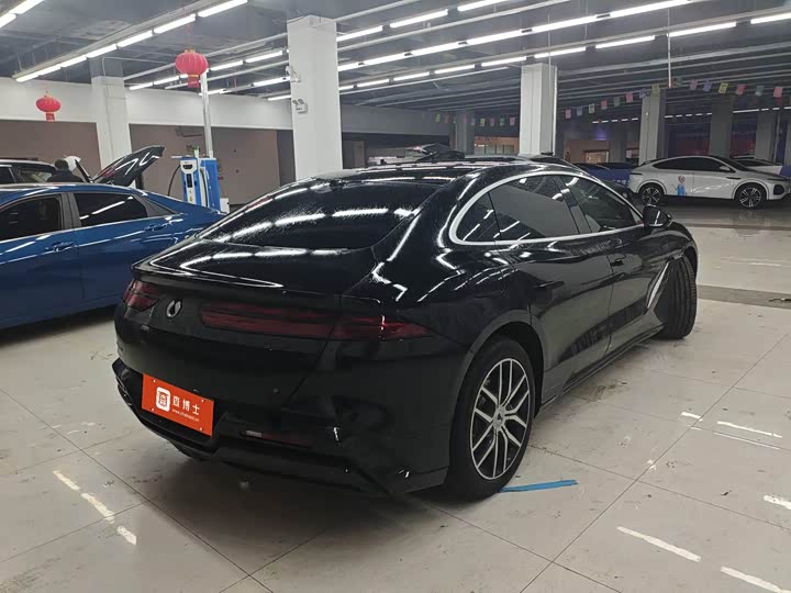 Фото 3 - Denza Z9