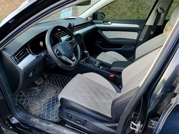 Фото 7 - Volkswagen Magotan