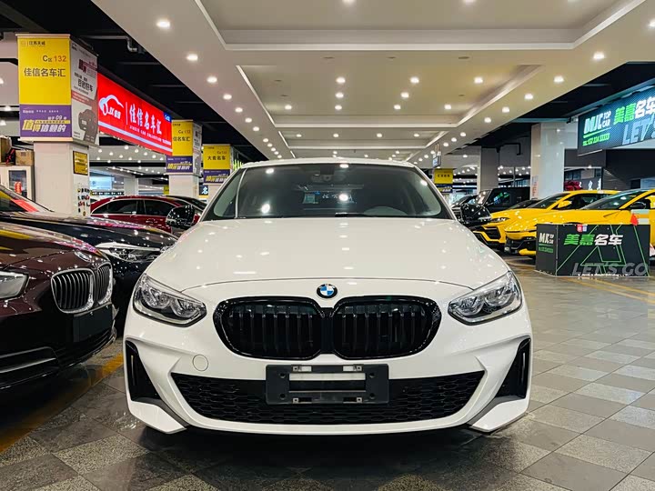 Фото 2 - BMW 1 Series