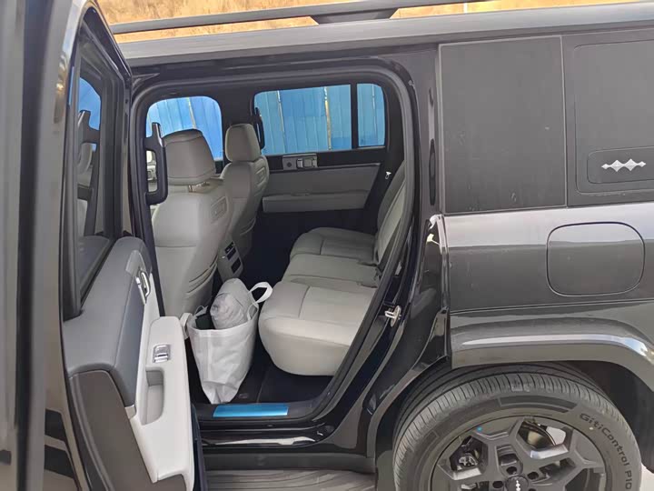 Фото 5 - BYD FangChengBao Titanium 7 (Tai 7)