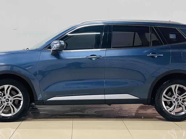 Фото 5 - Ford Equator Sport