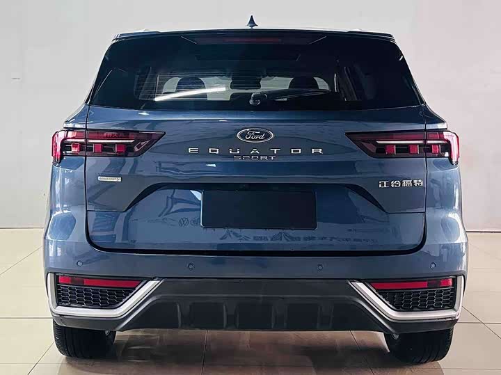 Фото 7 - Ford Equator Sport