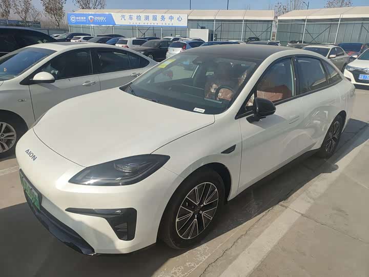 Фото 1 - GAC Aion RT