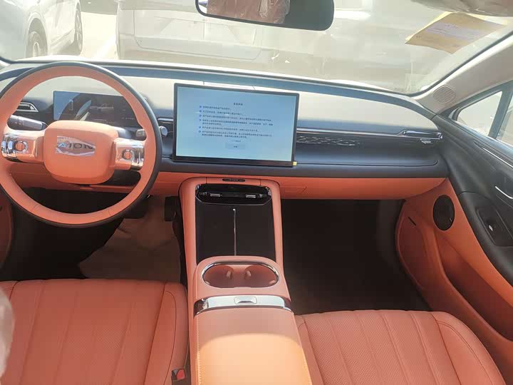 Фото 3 - GAC Aion RT