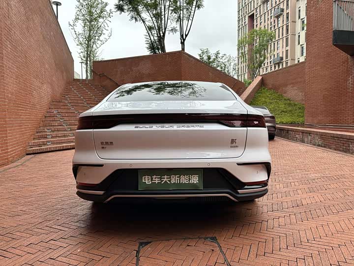 Фото 5 - BYD Han