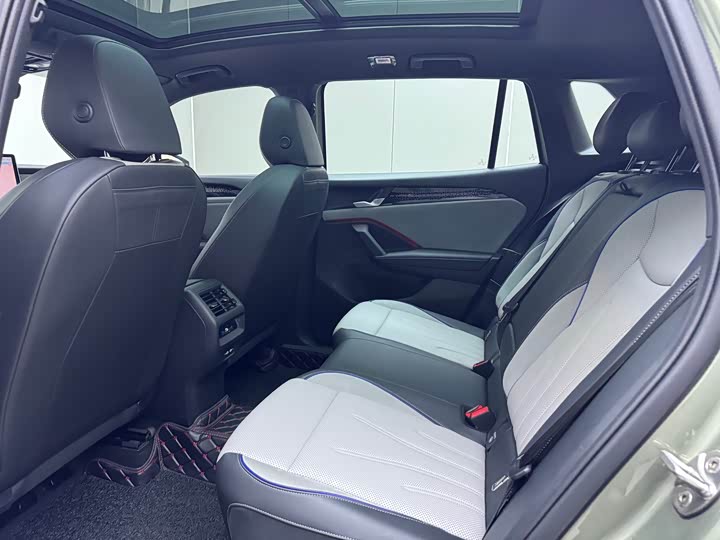 Фото 7 - Volkswagen Tayron