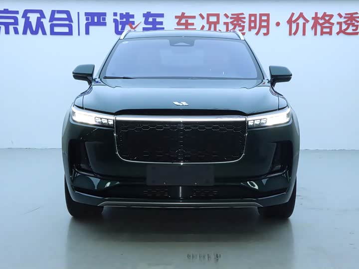 Фото 3 - LiXiang One