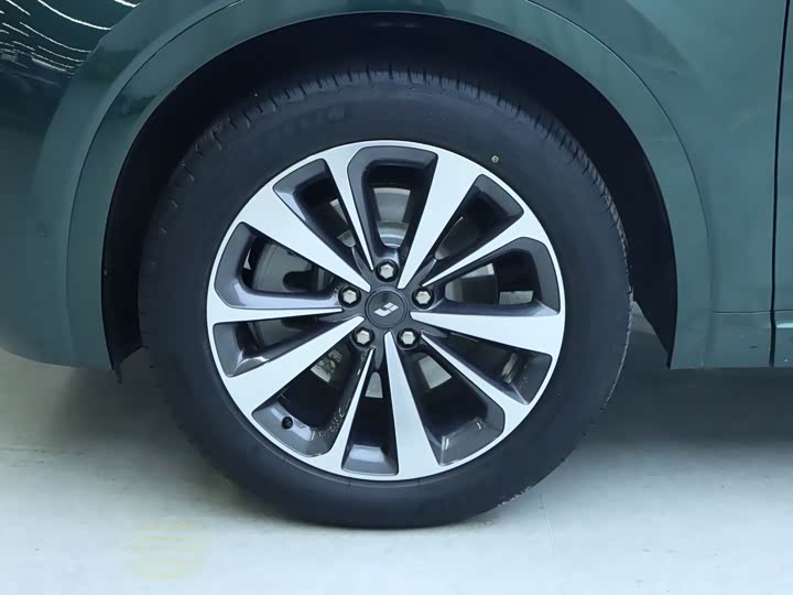 Фото 4 - LiXiang One