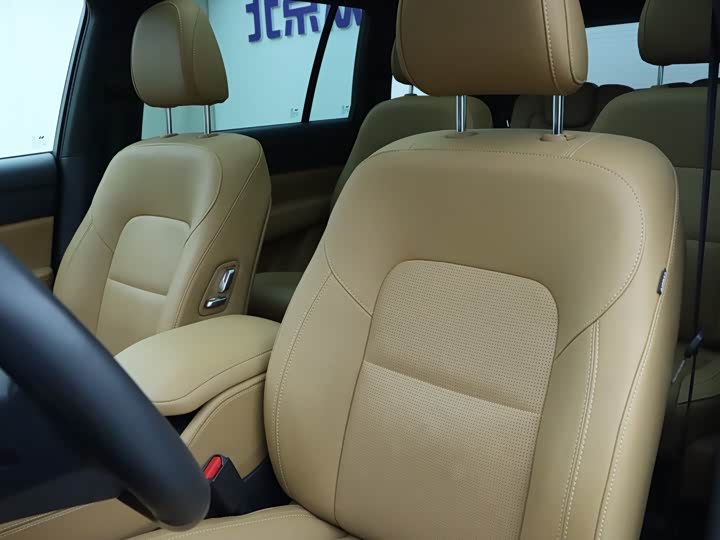 Фото 7 - LiXiang One