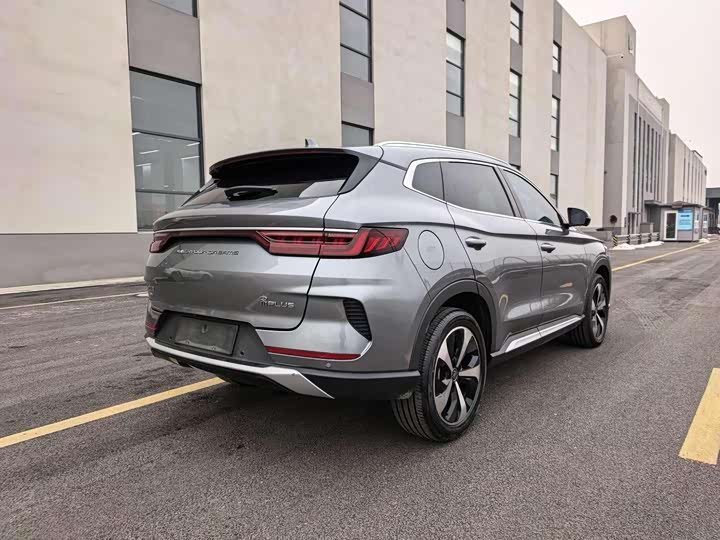 Фото 4 - BYD Song Plus Hybrid/EV