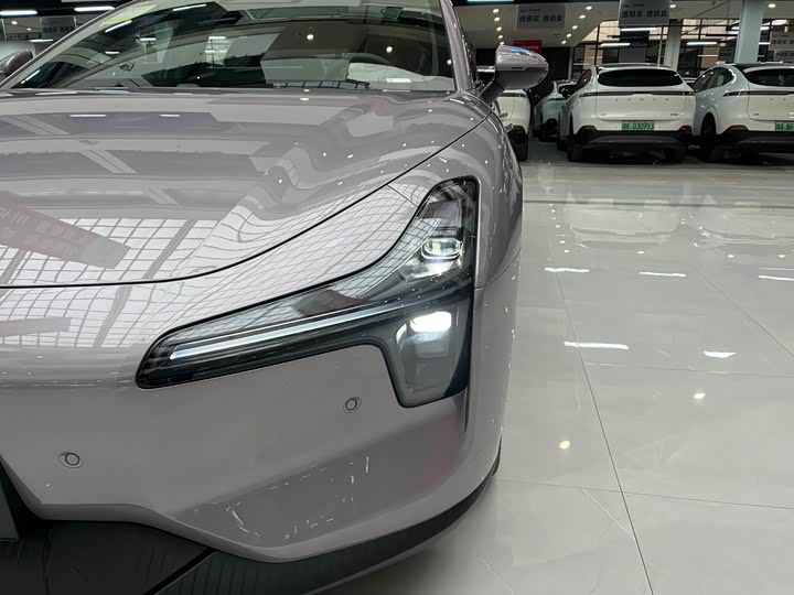 Фото 4 - XPeng Mona M03