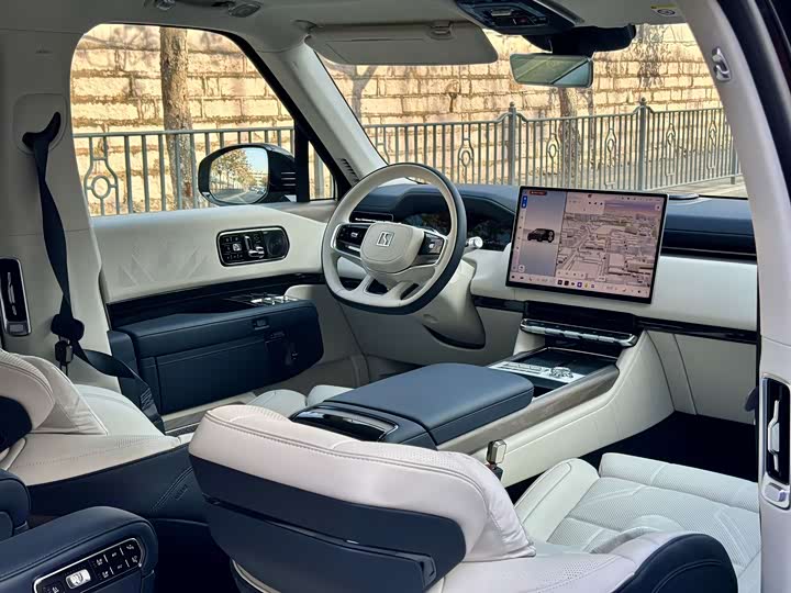 Фото 4 - Zeekr 9X