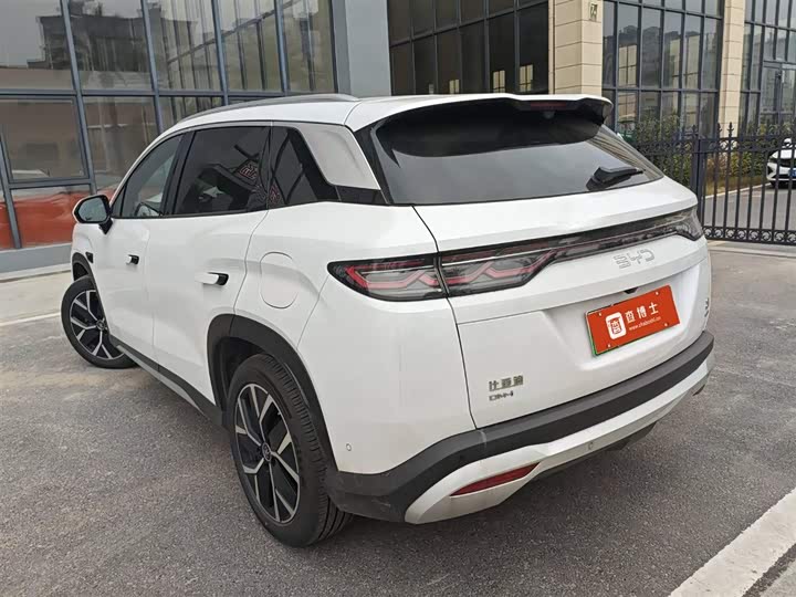 Фото 4 - BYD Song L DM-i Hybrid