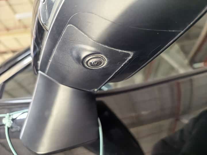 Фото 7 - Toyota Wildlander