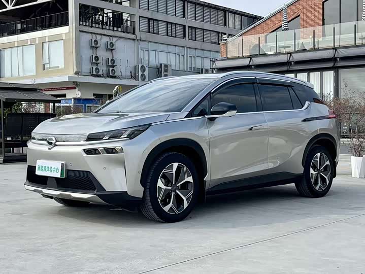 Фото 2 - GAC Aion V