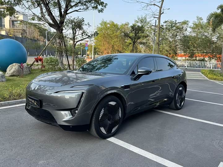 Фото 1 - Avatr 11