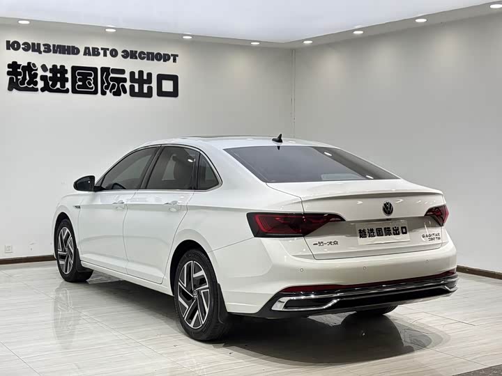 Фото 8 - Volkswagen Sagitar L