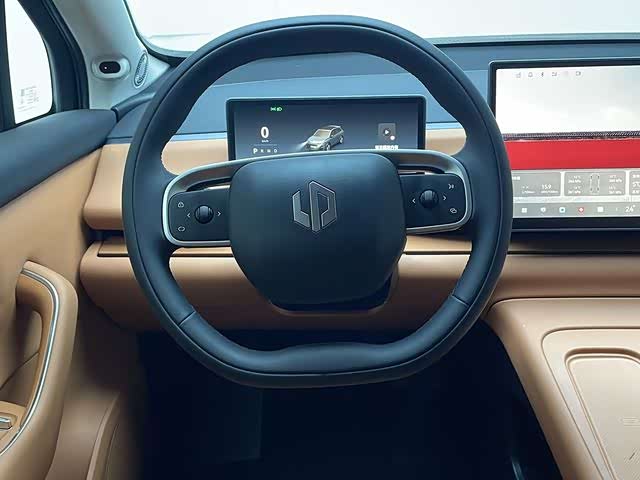 Фото 3 - Leapmotor C10