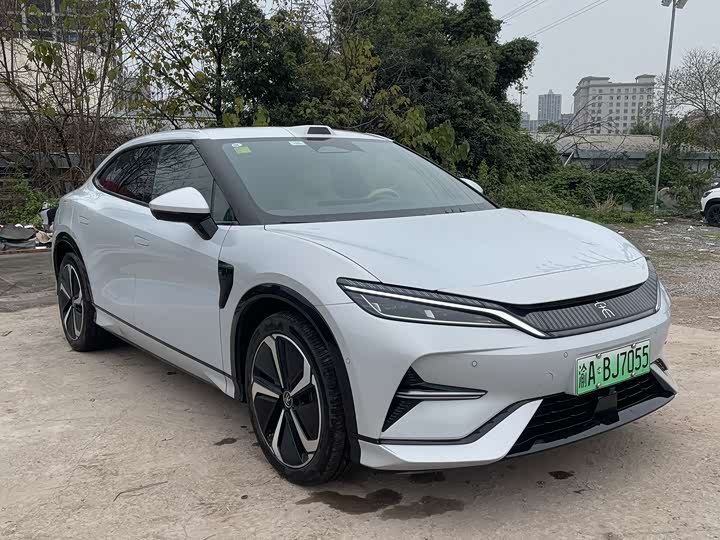 Фото 2 - BYD Song L