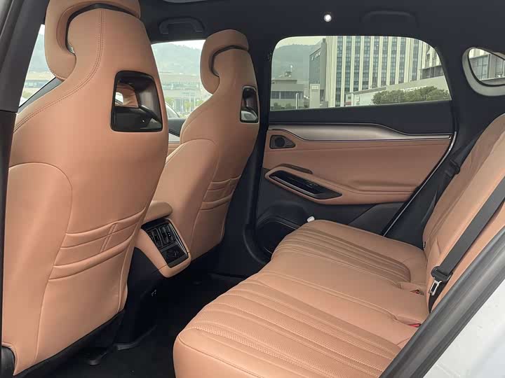 Фото 9 - BYD Song L