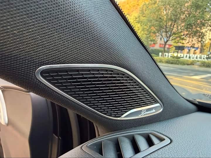 Фото 6 - Mercedes-Benz A-Class AMG