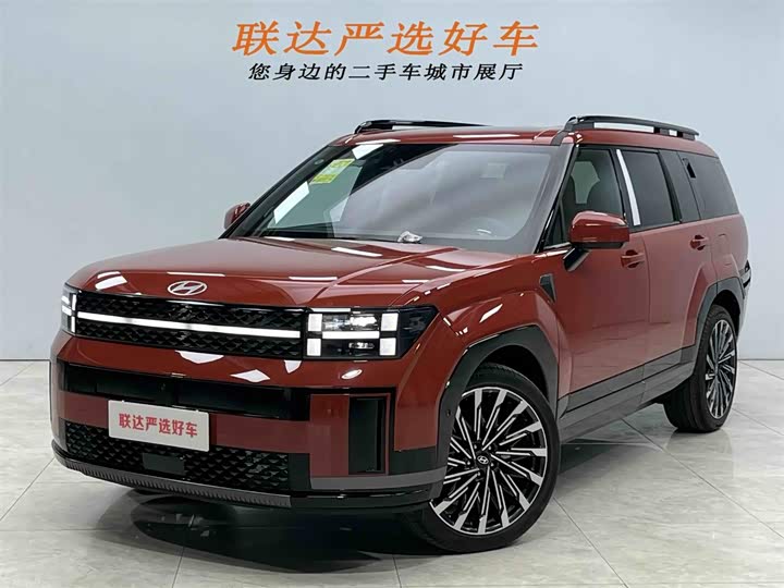 Фото 1 - Hyundai Santa Fe