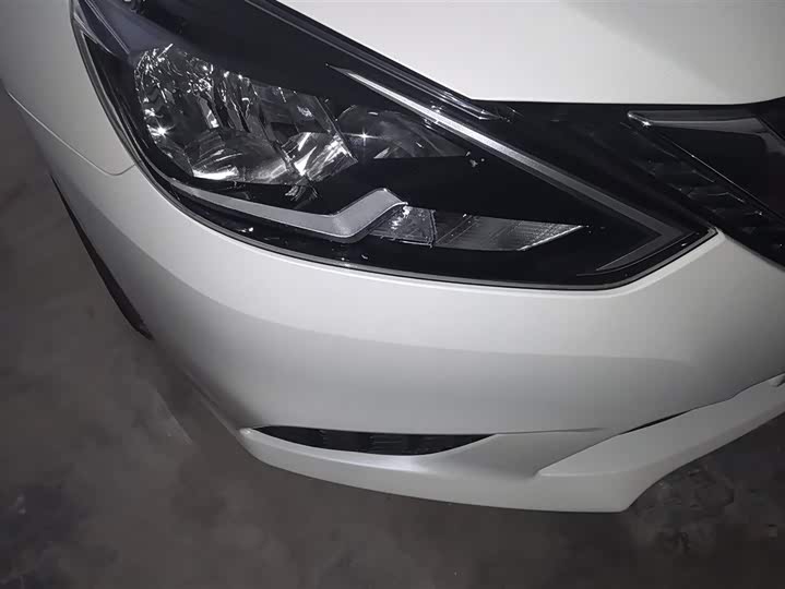 Фото 5 - Nissan Sylphy