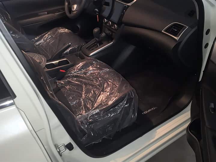 Фото 8 - Nissan Sylphy