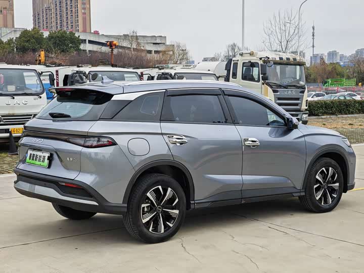 Фото 4 - BYD Sea Lion 05 DM-i Hybrid