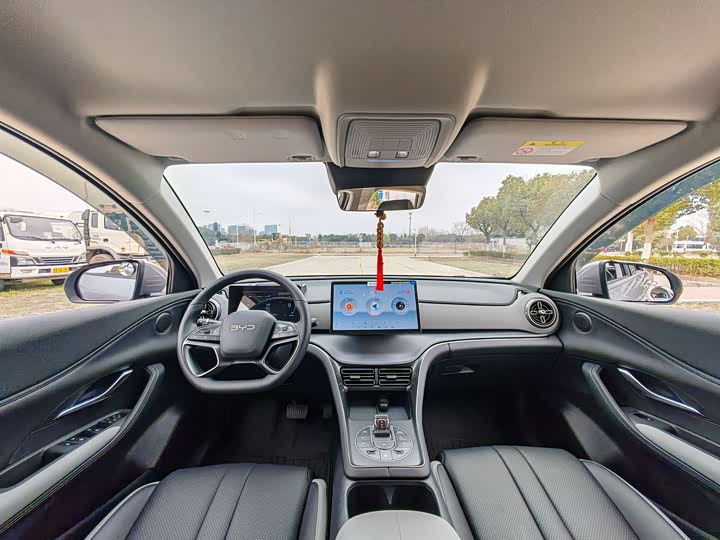 Фото 9 - BYD Sea Lion 05 DM-i Hybrid