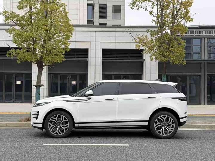 Фото 3 - Land Rover Range Rover Evoque L