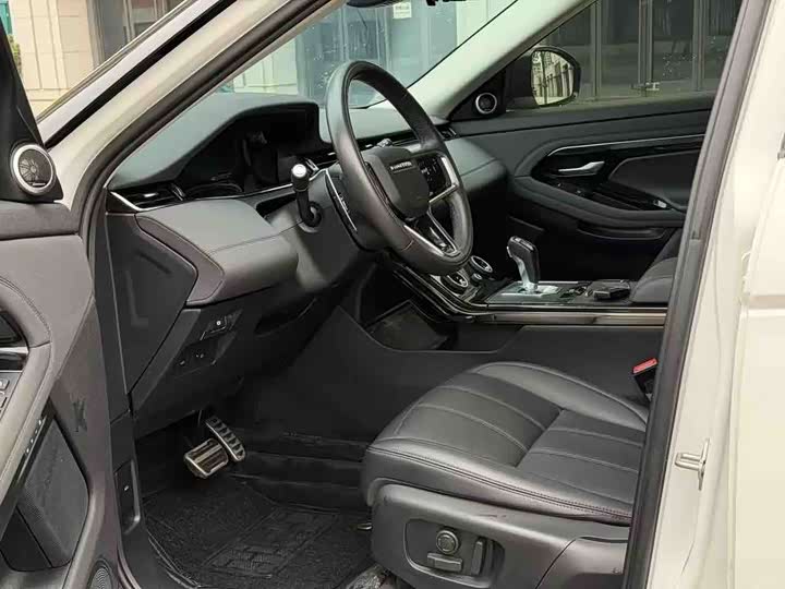 Фото 6 - Land Rover Range Rover Evoque L