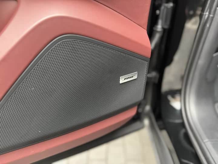 Фото 9 - Porsche Cayenne