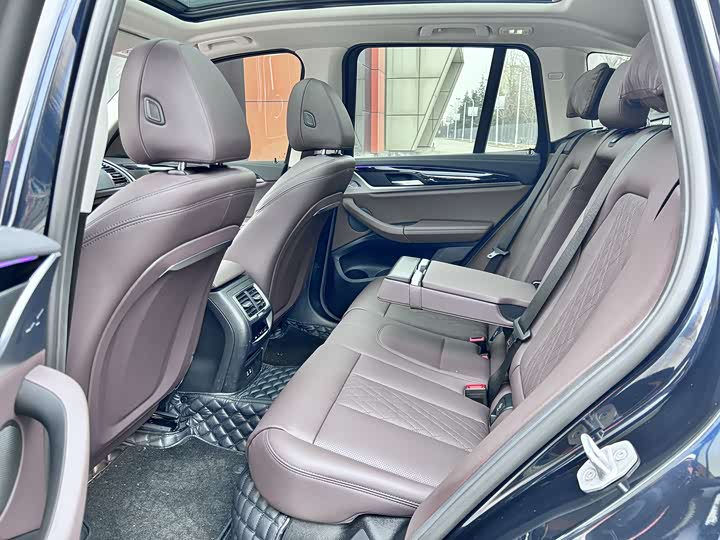 Фото 5 - BMW iX3