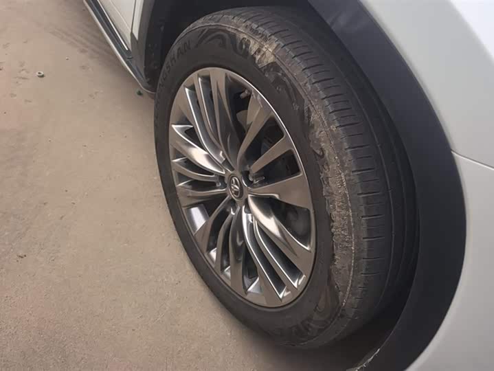 Фото 6 - Toyota Highlander