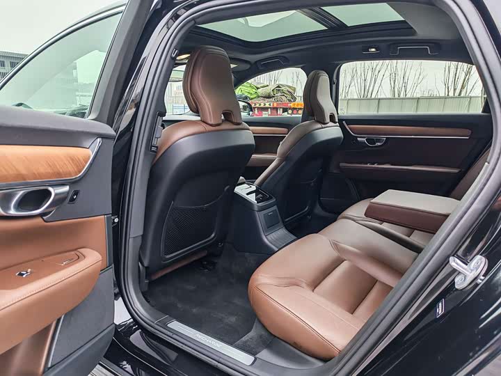 Фото 6 - Volvo S90 Hybrid