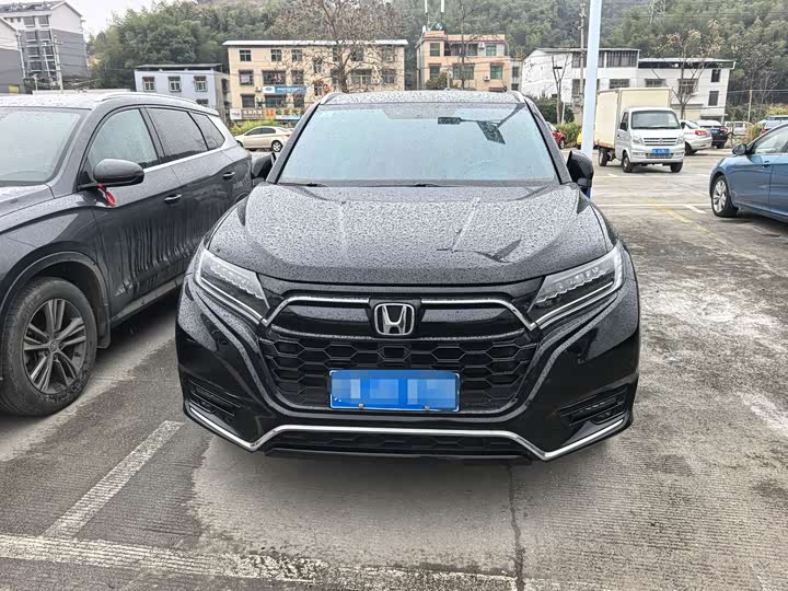 Фото 2 - Honda UR-V