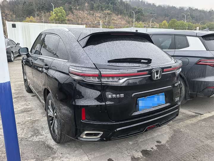 Фото 7 - Honda UR-V