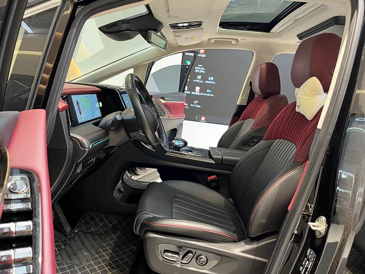 Фото 8 - GAC Trumpchi E9