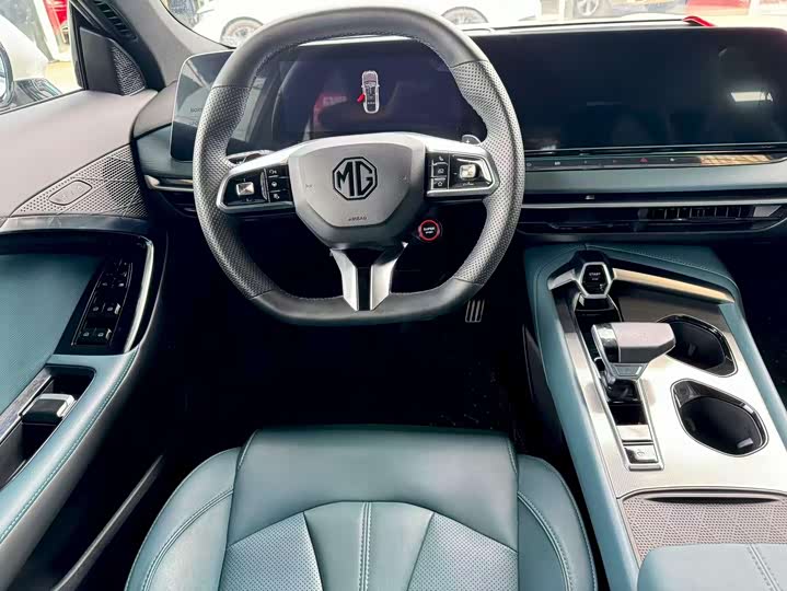 Фото 9 - MG Motor 7