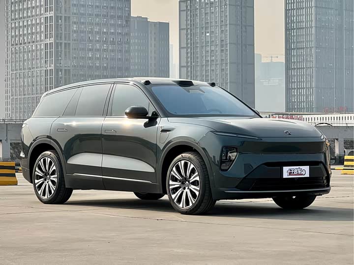 Фото 7 - Nio ES8