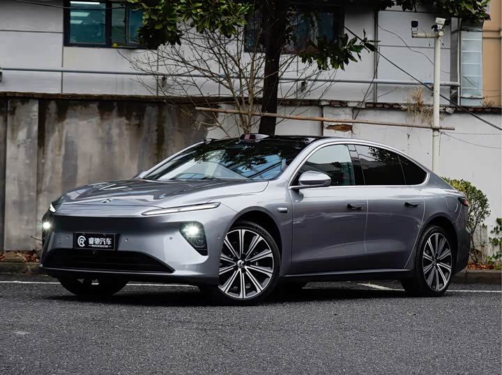 Фото 2 - Nio ET7