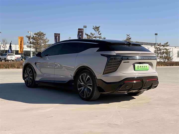 Фото 5 - HiPhi X