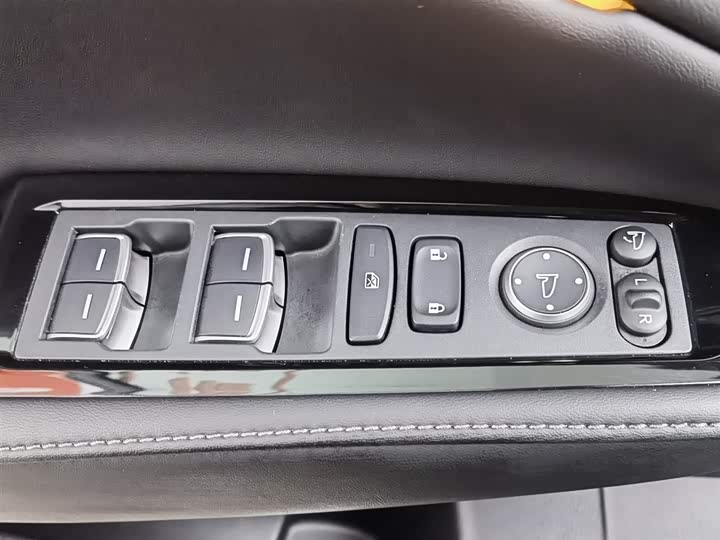 Photo 9 - Honda Accord