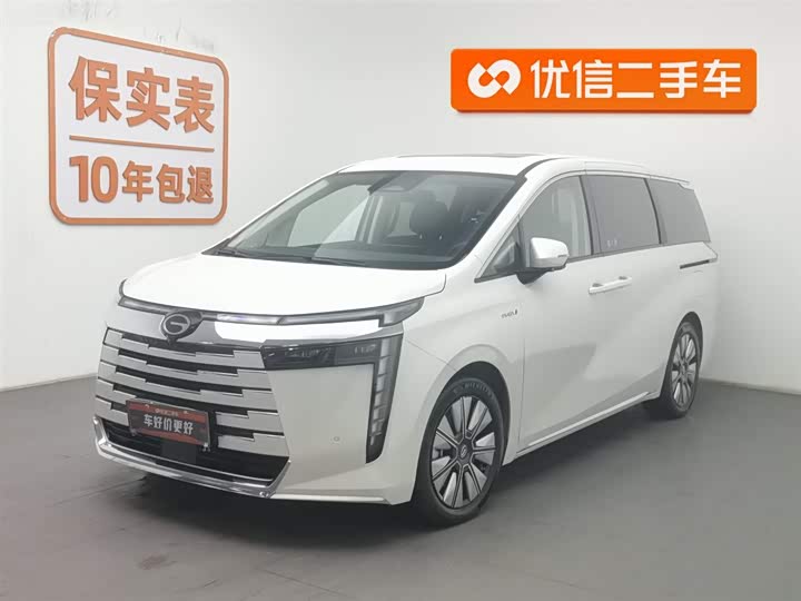 Фото 1 - GAC Trumpchi E8