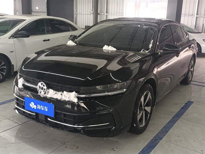 Фото 1 - Volkswagen Magotan